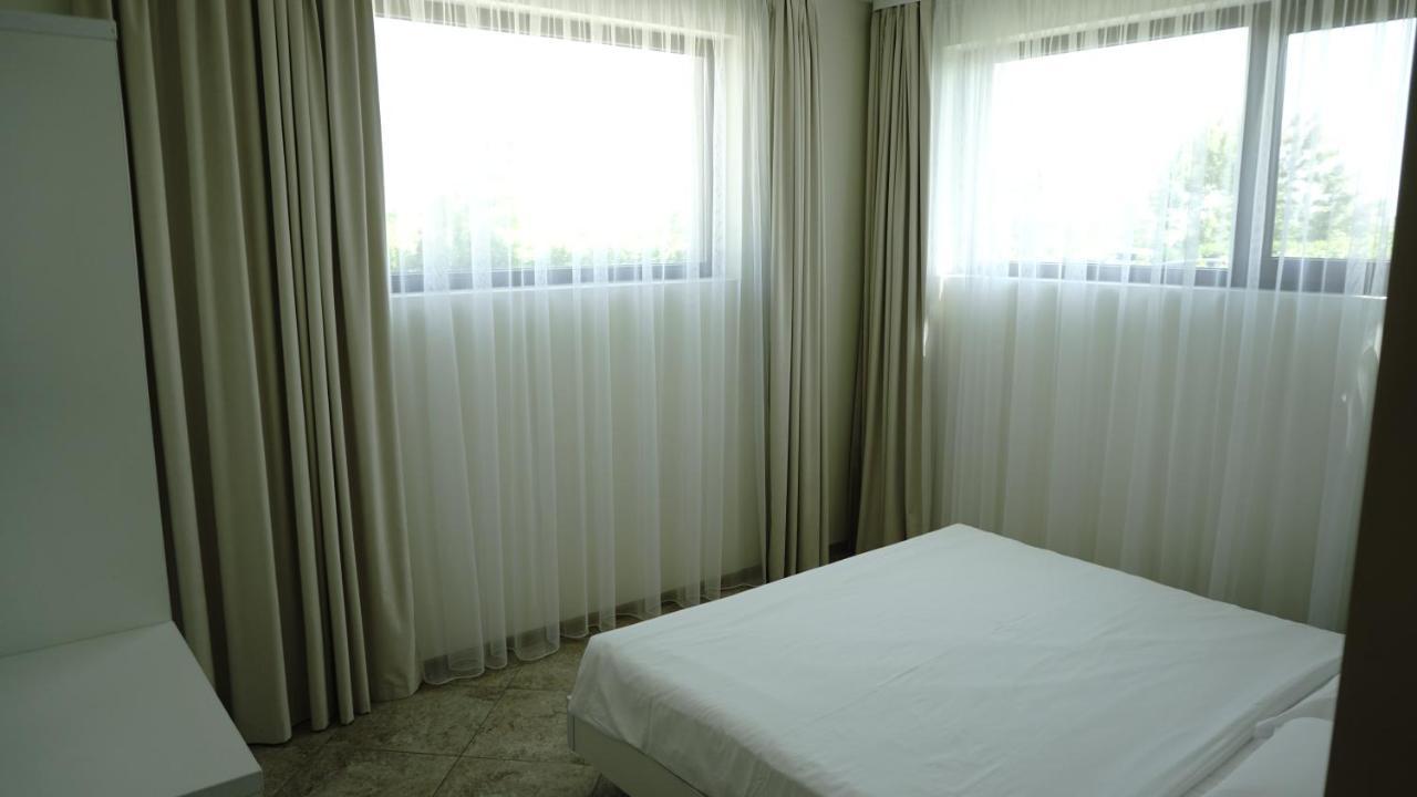 Aparthotel Calithea Complex à Kavarna Extérieur photo