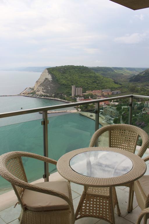 Aparthotel Calithea Complex à Kavarna Extérieur photo