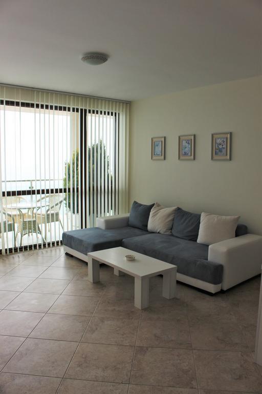 Aparthotel Calithea Complex à Kavarna Extérieur photo