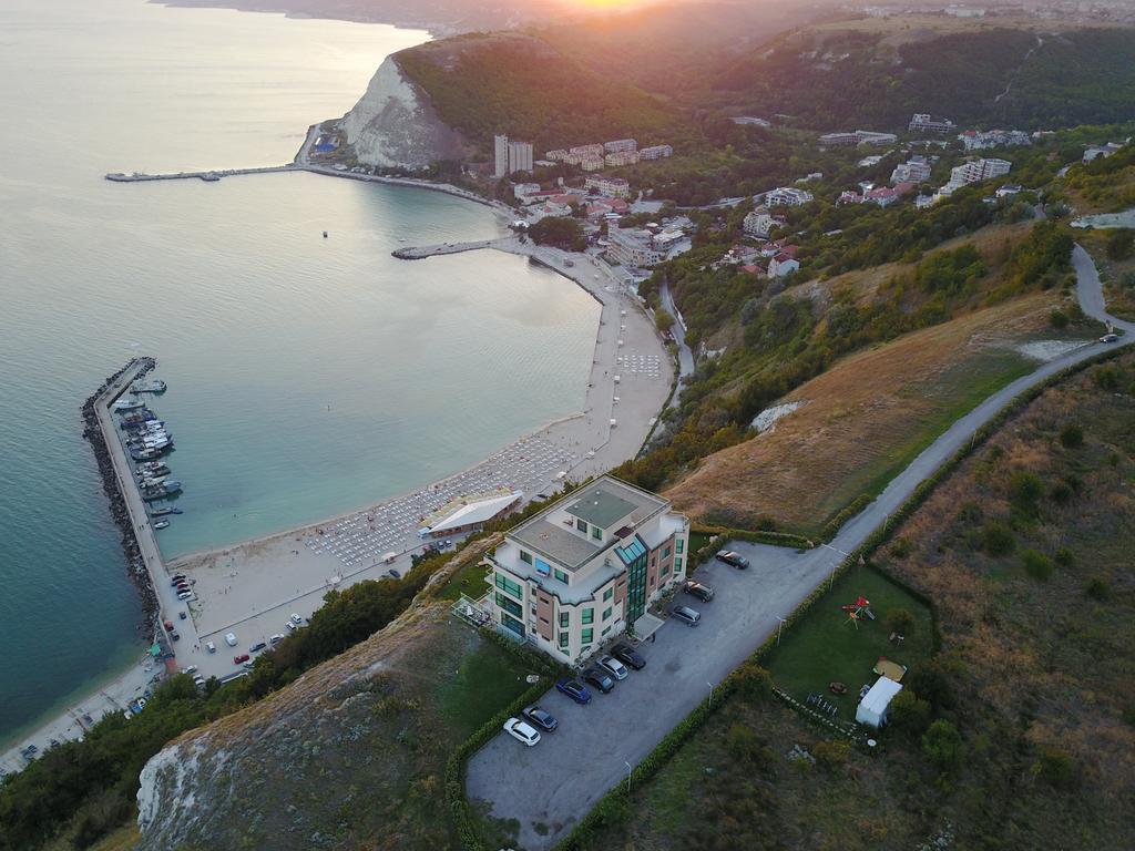 Aparthotel Calithea Complex à Kavarna Extérieur photo